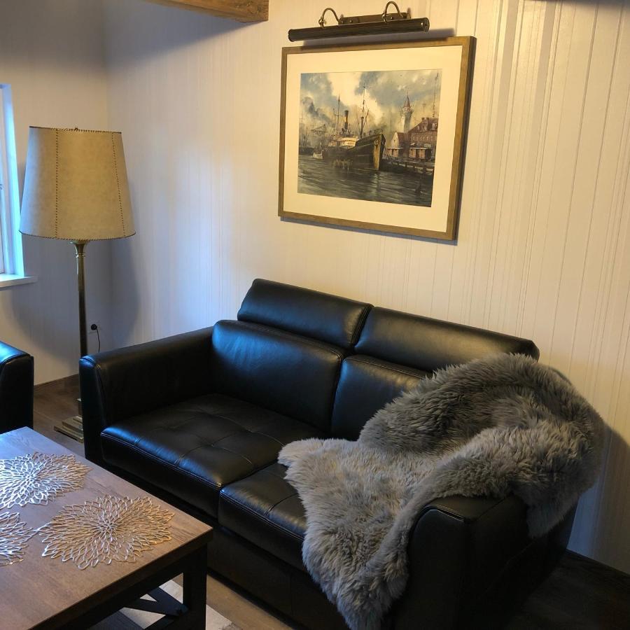 Heritage House Nida With 2 Bedrooms & Free Parking Exteriör bild